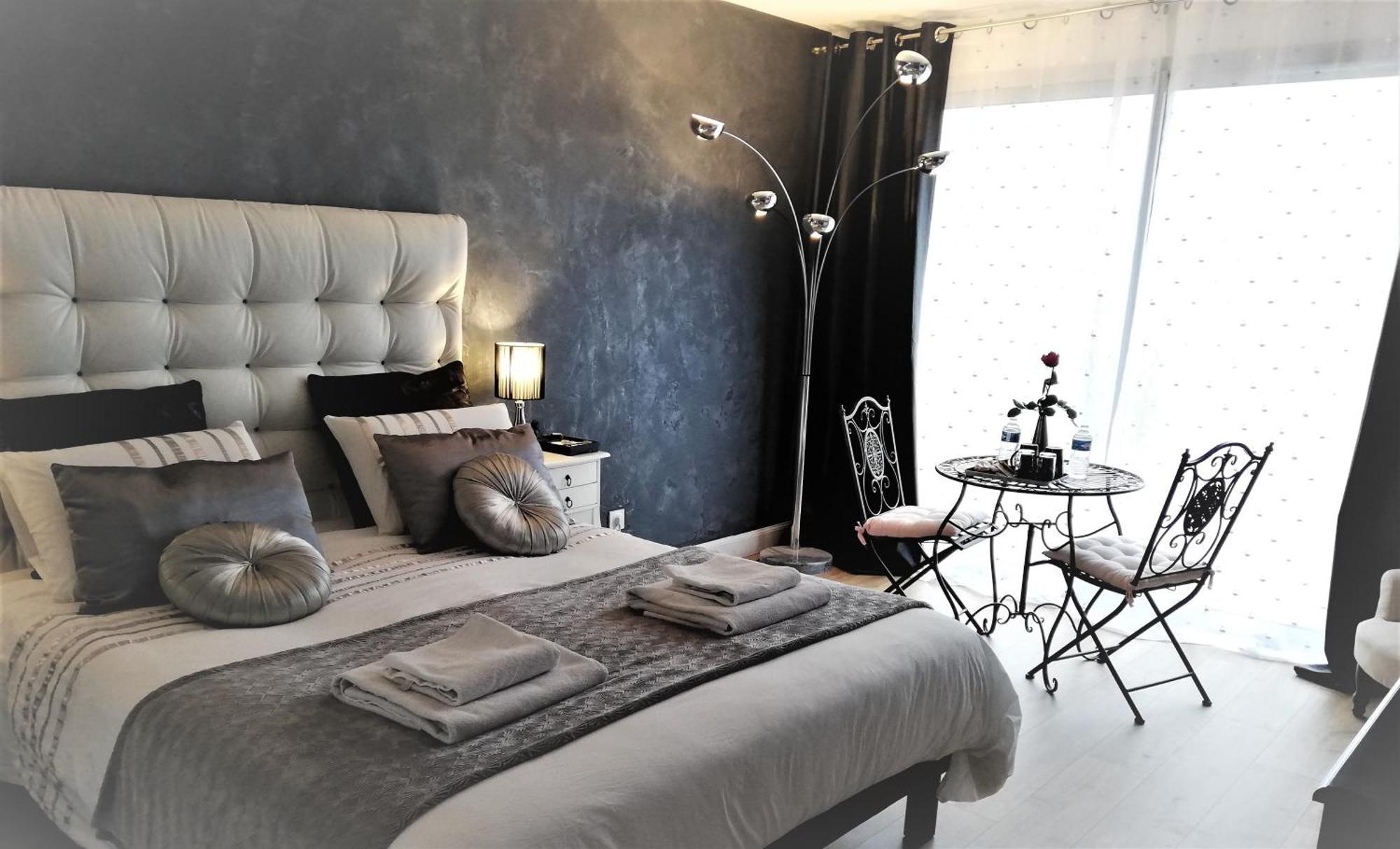 Chambres D'Hotes Luxe Et Serenite Theize Exterior foto
